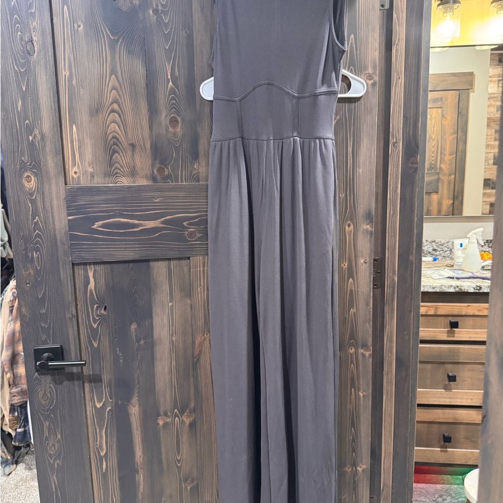 Cider Ribbed Sleeveless Jumpsuit in Charcoal Gray